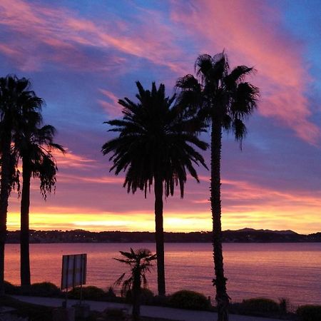 Front De Mer - Emplacement Prise - T2 Moderne Et Climatise - Tout A Pied Bandol Exterior foto